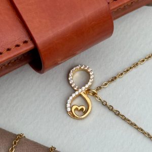 „(ne)Moguća“ ogrlica od pozlate i cirkona – Beskrajna ljubav