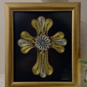 Krst od srmenog konca