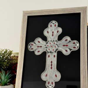 Pravoslavni krst od srmenog konca