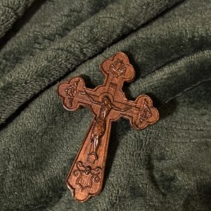 Braon krstić od oraha – duborez